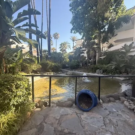 Apartment De 1 Hab En Primera Linea De Playa Marbella